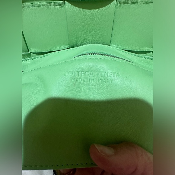 BOTTEGA VENETA INTRECCIATO CASSETTE BAG - Picture 12 of 14